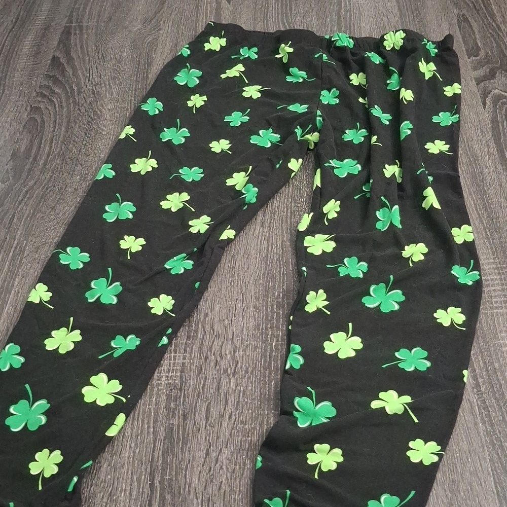 St Pattys Day Lounge Pants- Junior Size- 19 - Picture 2 of 4
